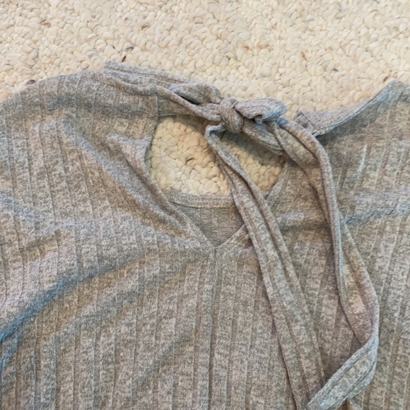 Juicy Couture Sweater - Picture 3 of 3